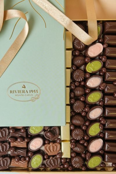 Le Grand Classique chocolate box, Large